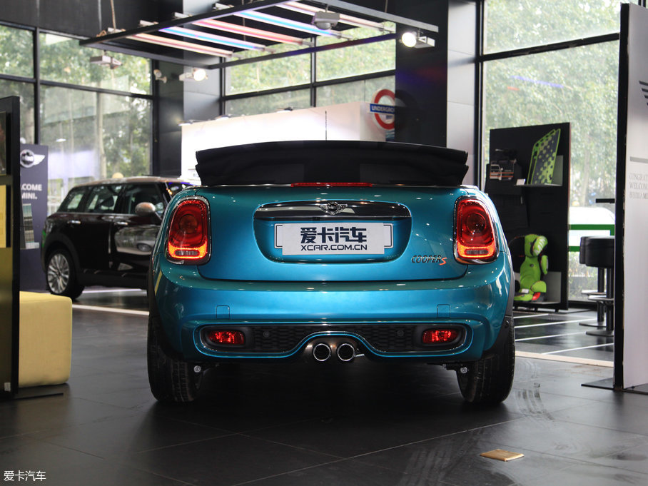 2017MINI 3-DOOR COOPER ձ{