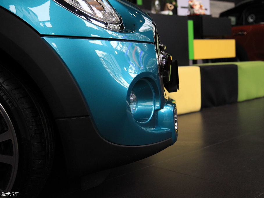 2017MINI 3-DOOR COOPER ձ{