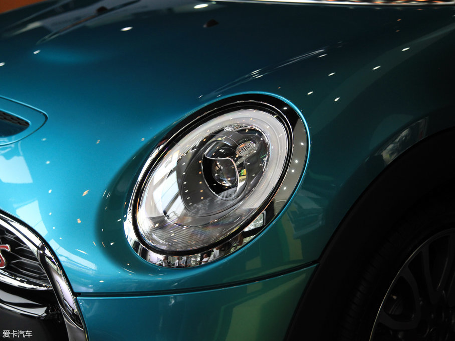 2017MINI 3-DOOR COOPER ձ{