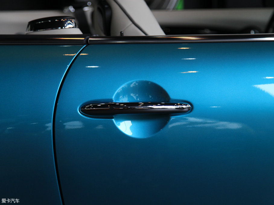 2017MINI 3-DOOR COOPER ձ{