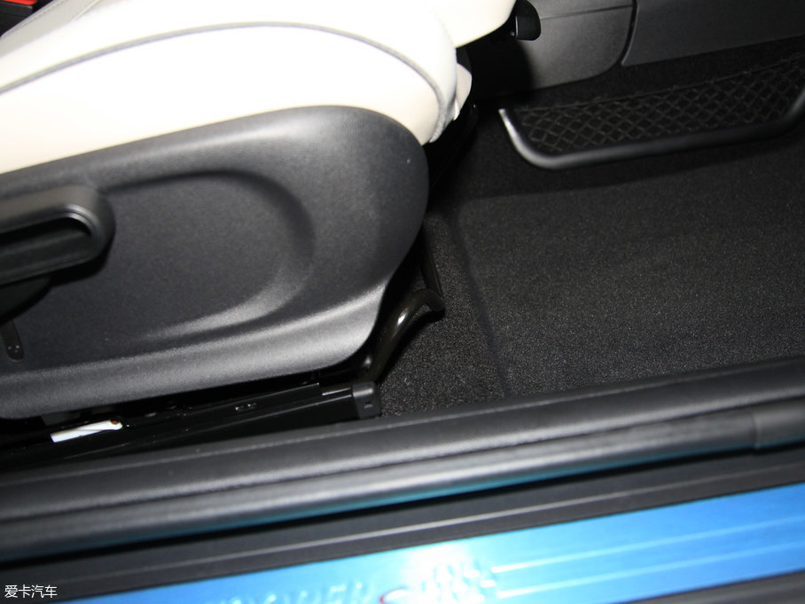 2017MINI 3-DOOR COOPER ձ{(ln)