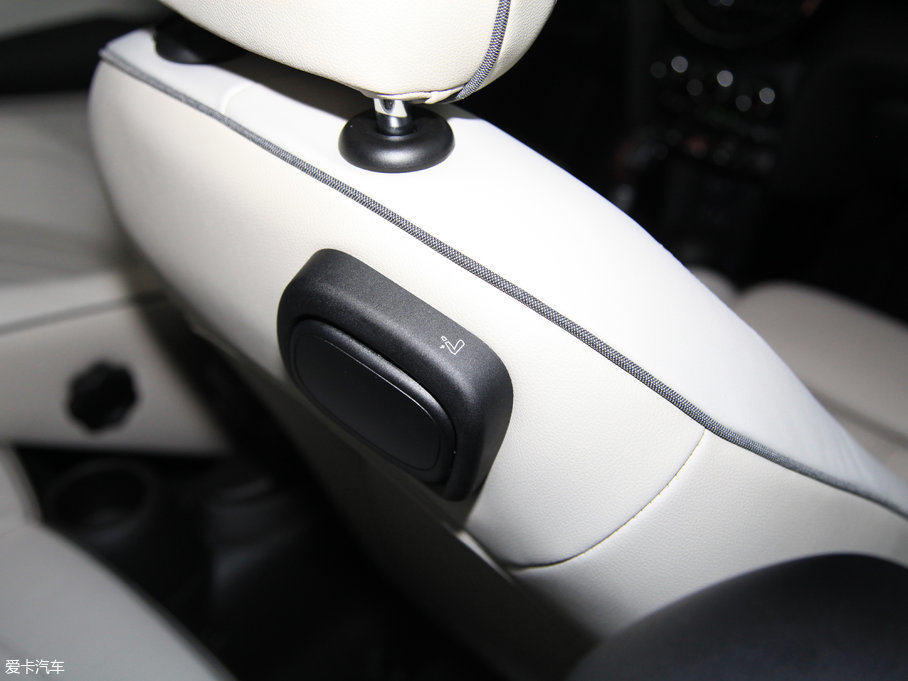 2017MINI 3-DOOR COOPER ձ{