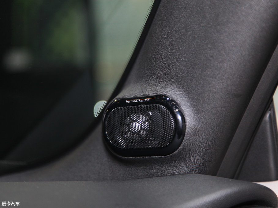 2017MINI 3-DOOR COOPER ձ{