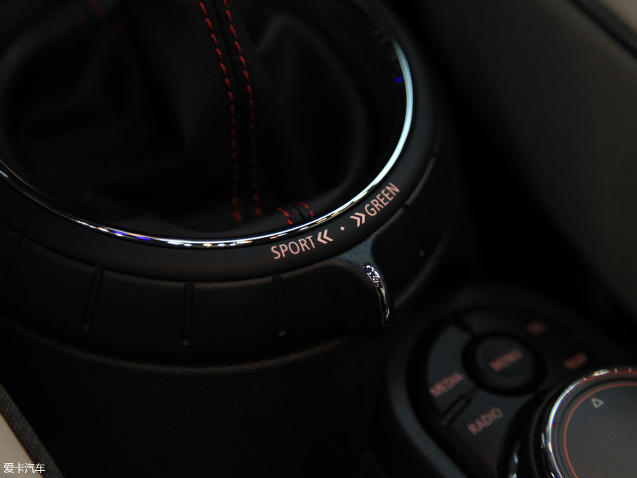 2017MINI 3-DOOR COOPER ձ{