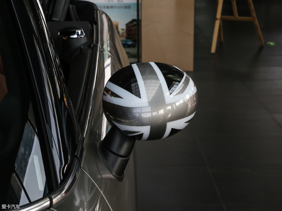 2017MINI CABRIO 2.0T COOPER S CABRIO ِ܇