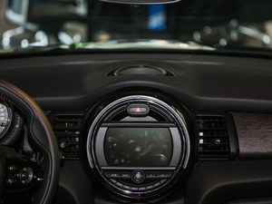 20171.5T COOPER CABRIO  {(dio)L(fng)