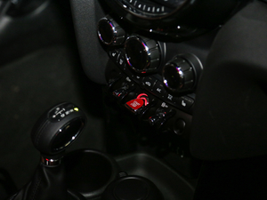 20171.5T COOPER CABRIO  п؅^(q)