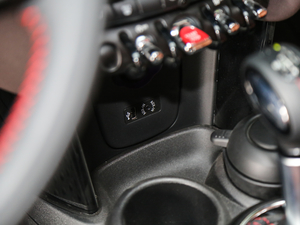 20172.0T COOPER S CABRIO ِ܇ п؅^