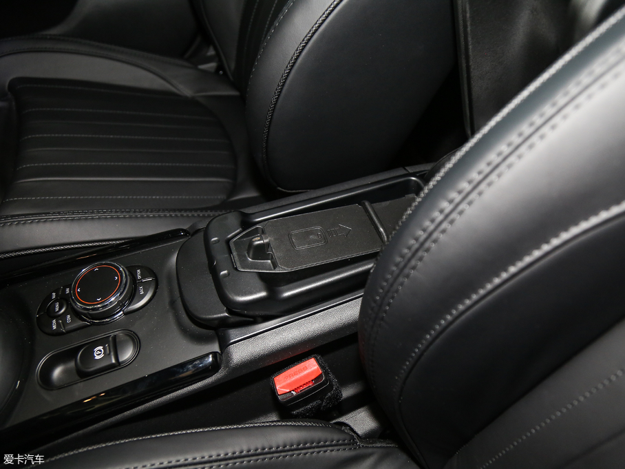 2017MINI CLUBMAN COOPER S ِ܇