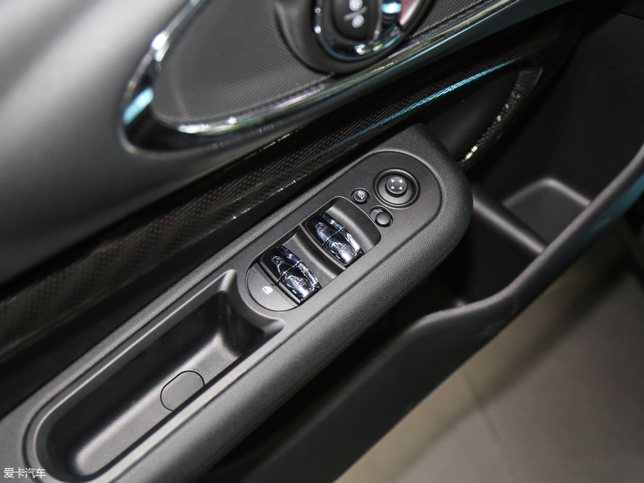 2017MINI CLUBMAN COOPER S ِ܇