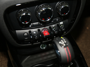 2017COOPER S ِ܇ п؅^