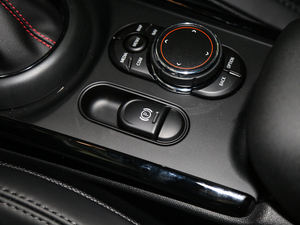 2017COOPER S ِ܇(ch) п؅^(q)