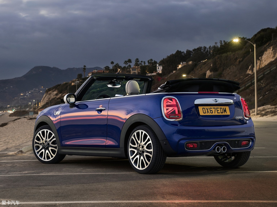 2018MINI CABRIO 