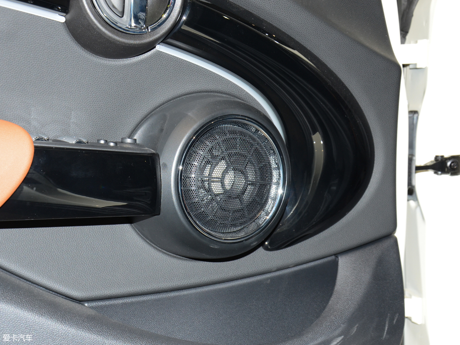 2018MINI 5-DOOR COOPER SEVENo