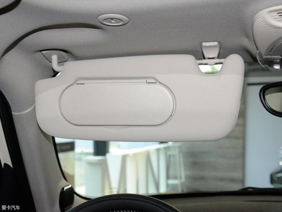 2018MINI 5-DOOR COOPER SEVENo