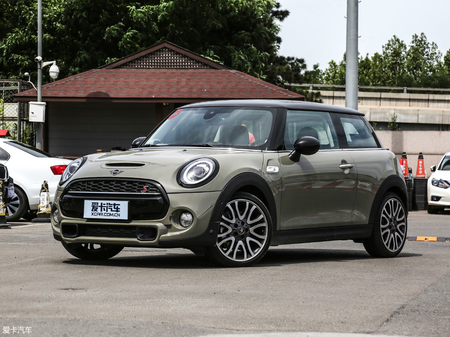mini三门版落地价,三门版mini价格及图片 2018款mini三门版 2.0t cooper s 艺术家