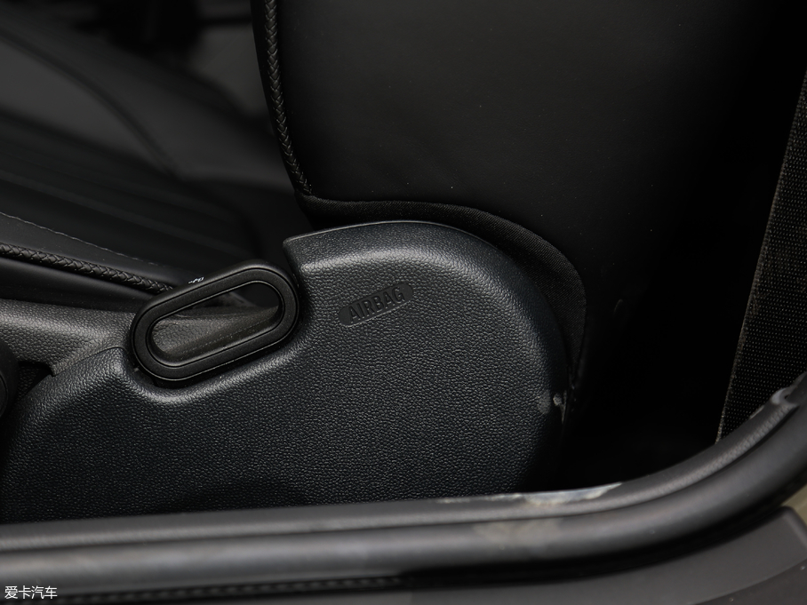 2018MINI T 2.0T COOPER S ˇg