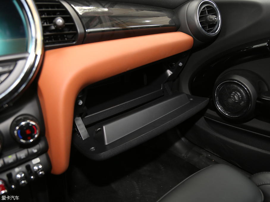 2018MINI T 2.0T COOPER S ˇg