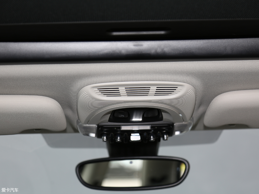 2018MINI T(mn) 2.0T COOPER S ˇg(sh)