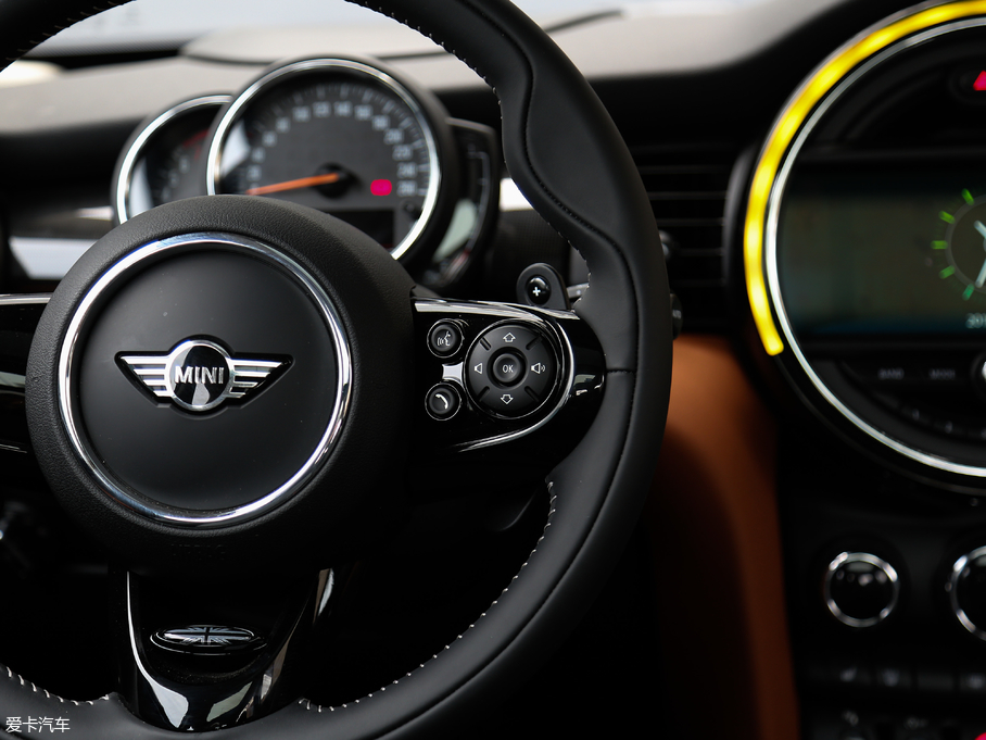 2018MINI T 2.0T COOPER S ˇg