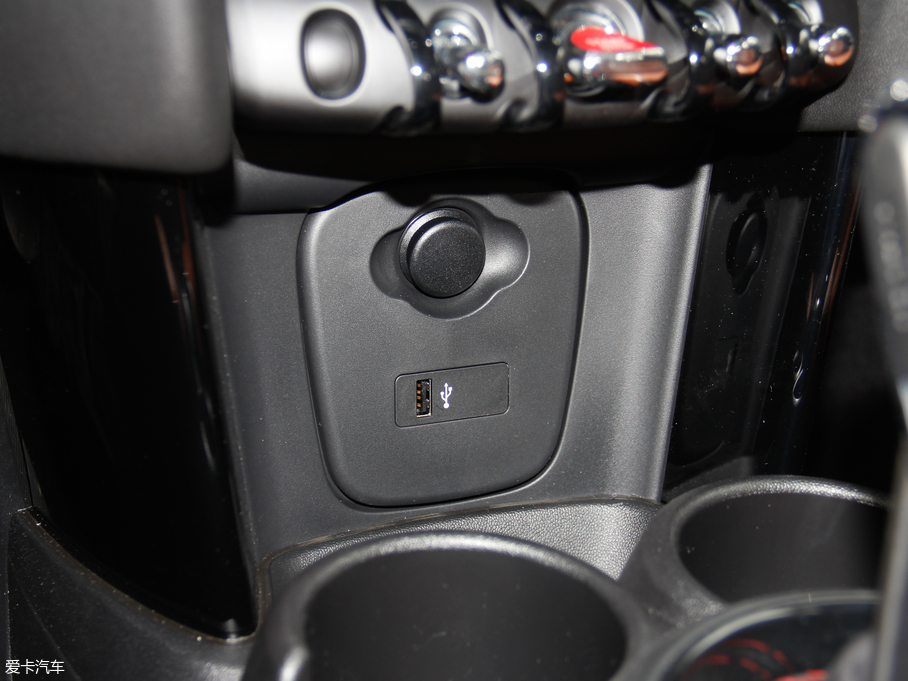 2018MINI T 2.0T COOPER S ˇg