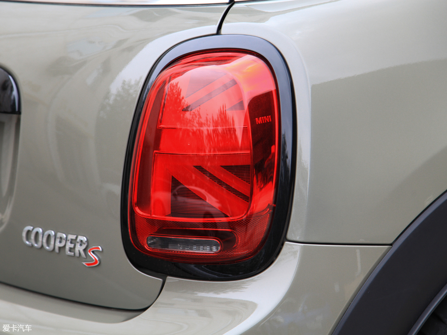 2018MINI T 2.0T COOPER S ِ܇