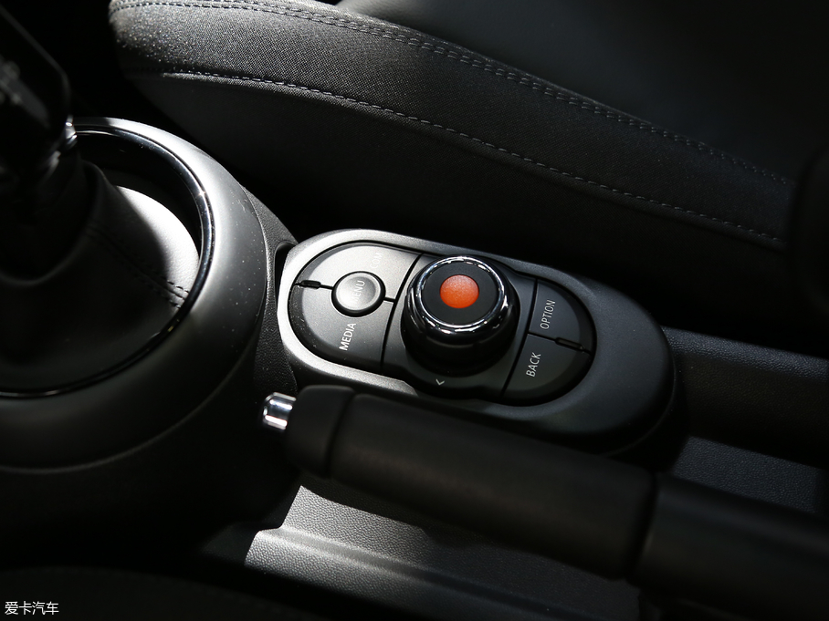 2018MINI T 1.5T COOPER 