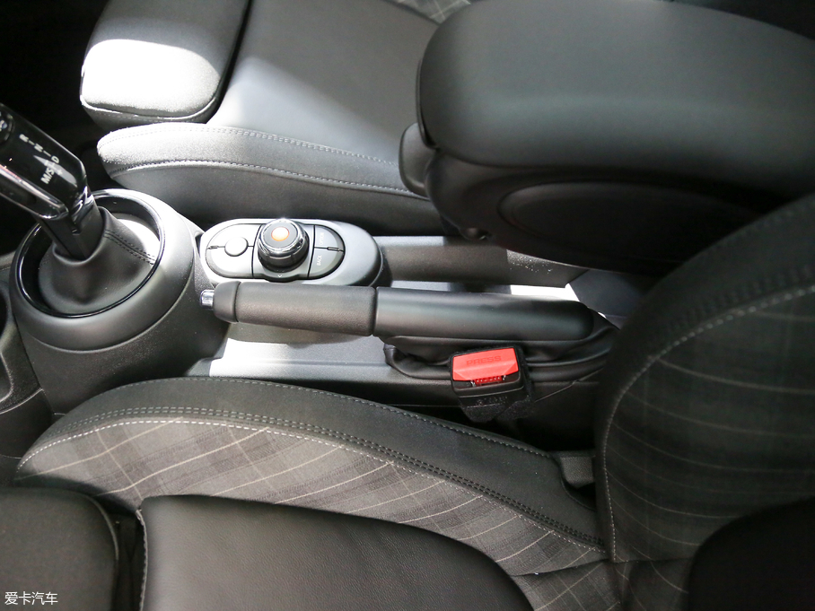 2018MINI T 1.5T COOPER 