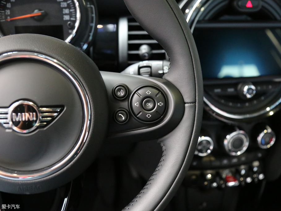 2018MINI T 1.5T COOPER 