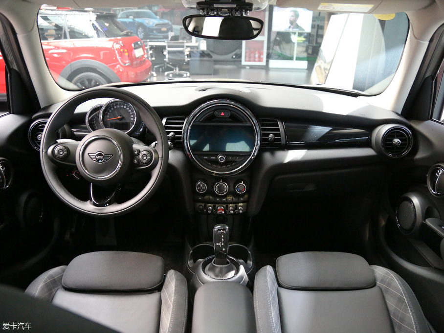 2018MINI T 1.5T COOPER 