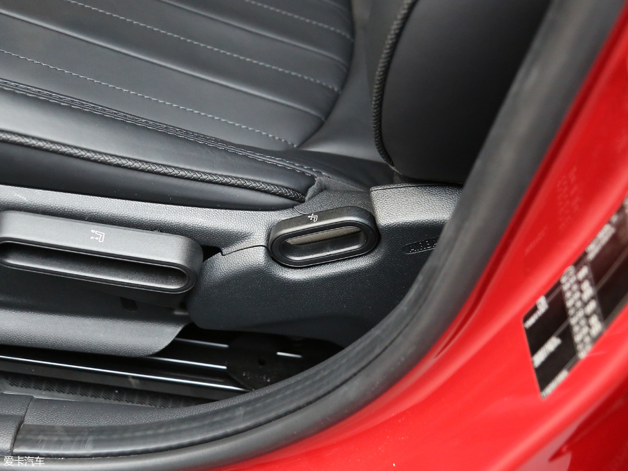 2018MINI 5-DOOR COOPER ɫʼo(j)