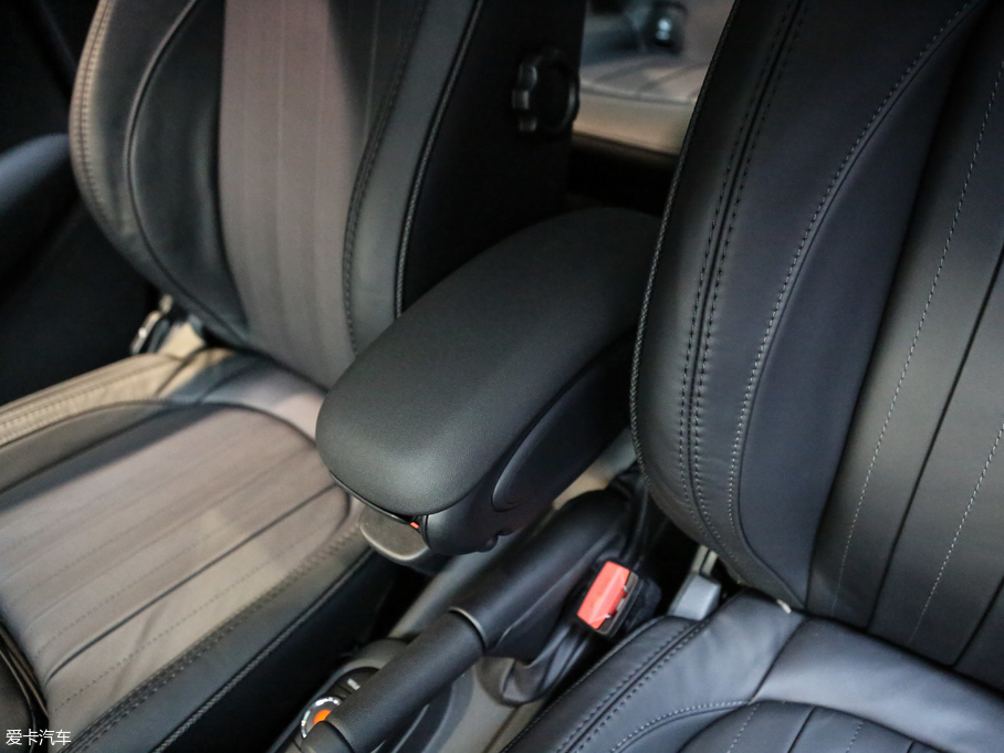 2018MINI 5-DOOR COOPER ɫʼo