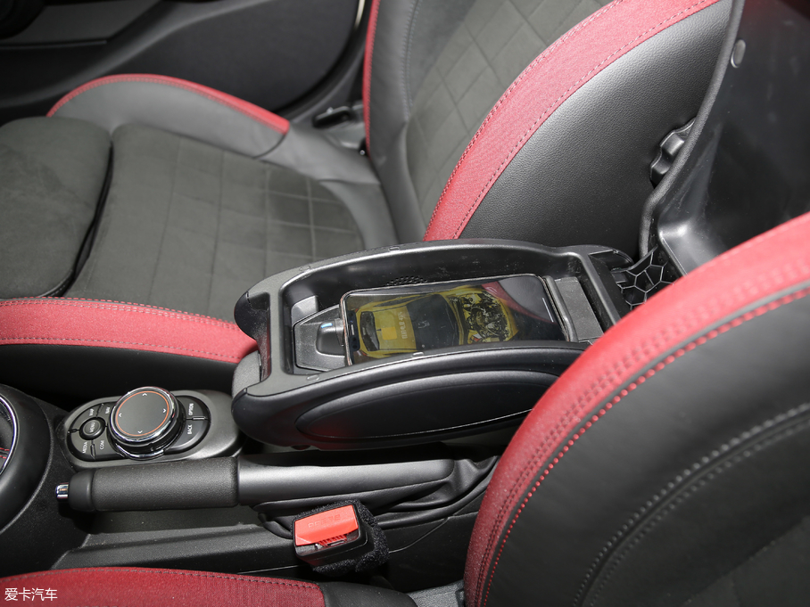 2018MINI T 2.0T COOPER S ِ܇