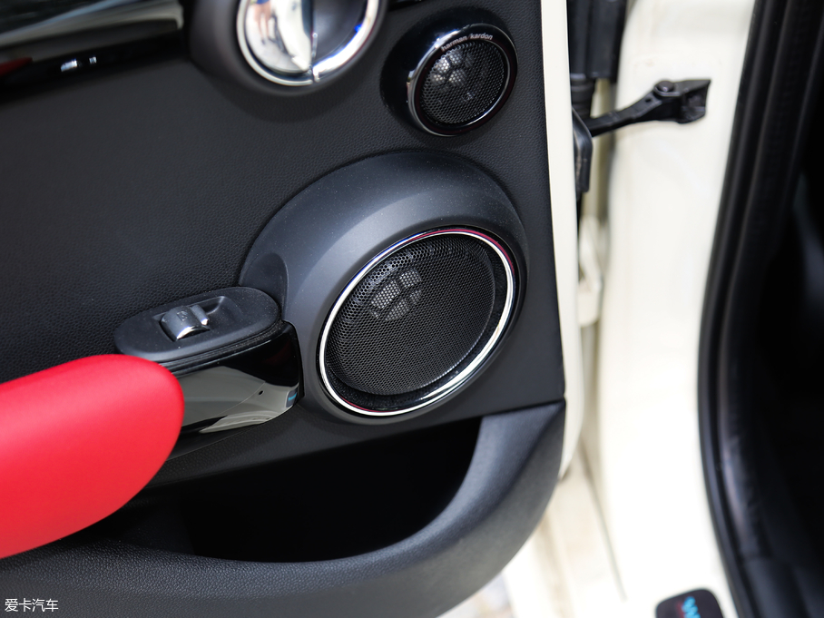 2018MINI T 2.0T COOPER S ِ܇