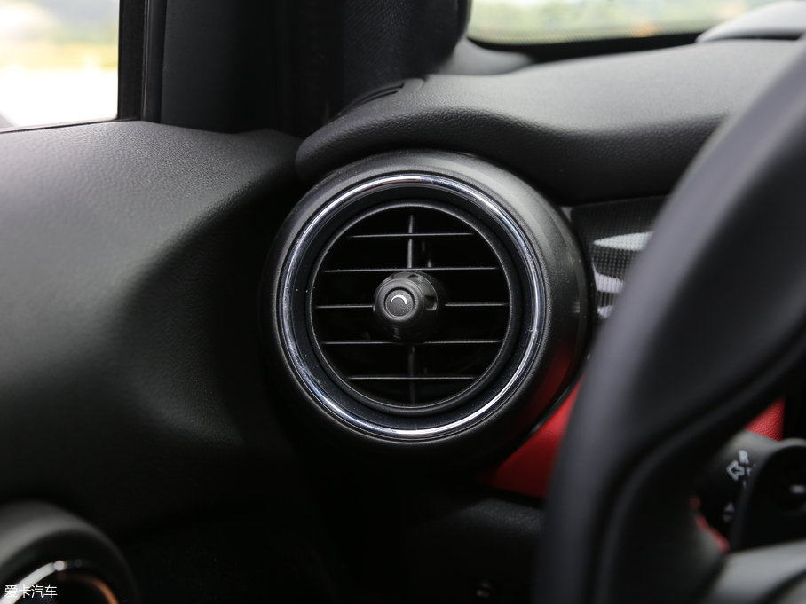 2018MINI T 2.0T COOPER S ِ܇