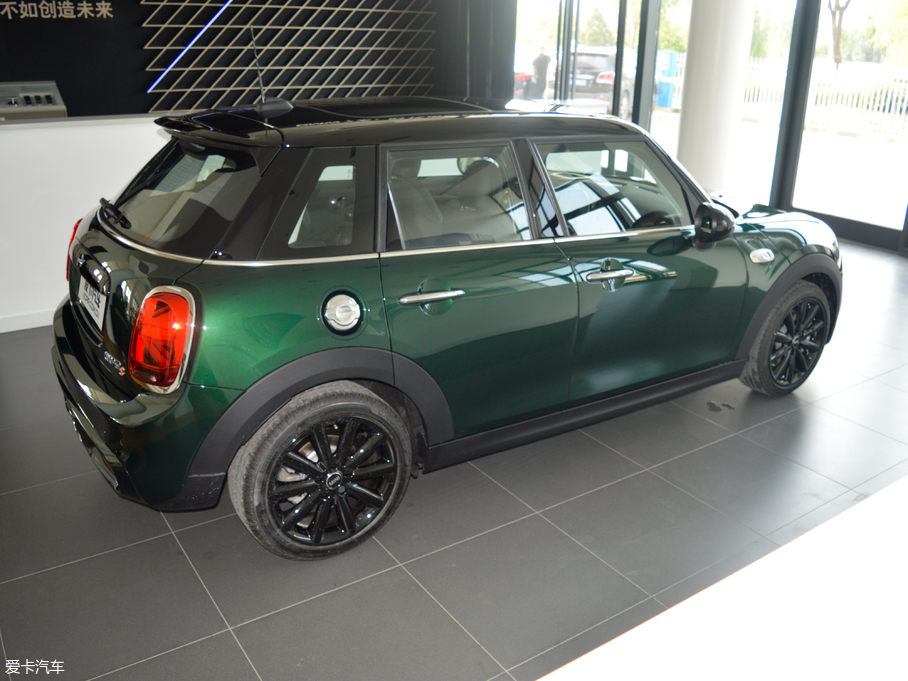 2018MINI T 2.0T COOPER S 