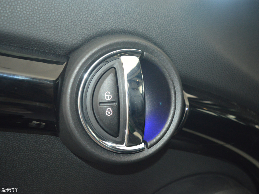 2018MINI T 2.0T COOPER S 