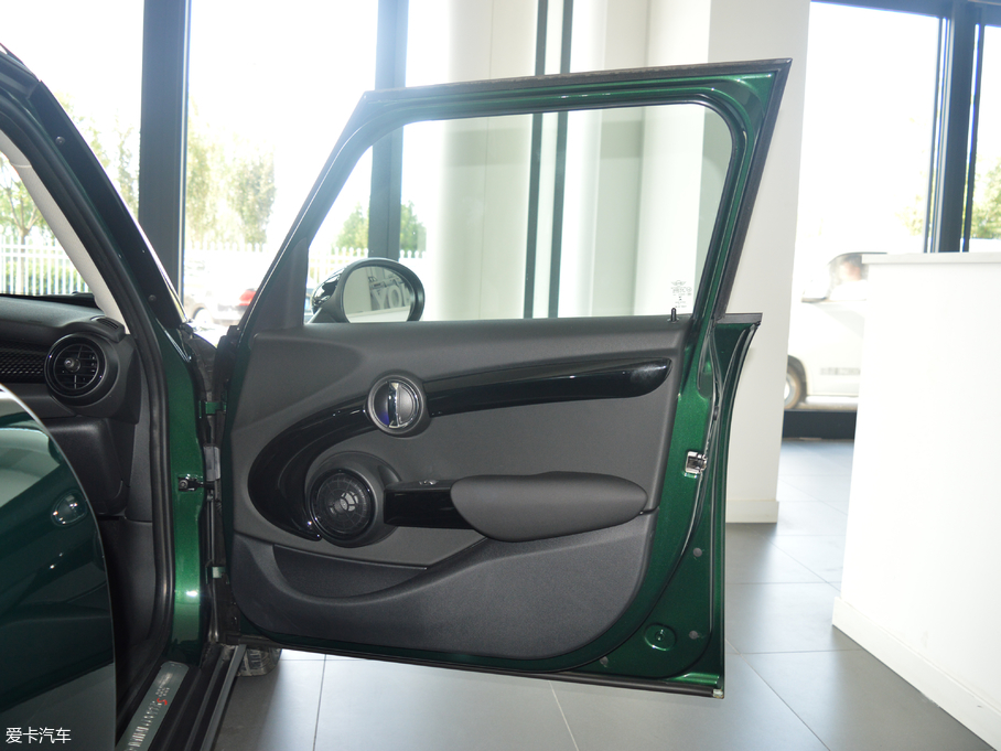 2018MINI T 2.0T COOPER S 