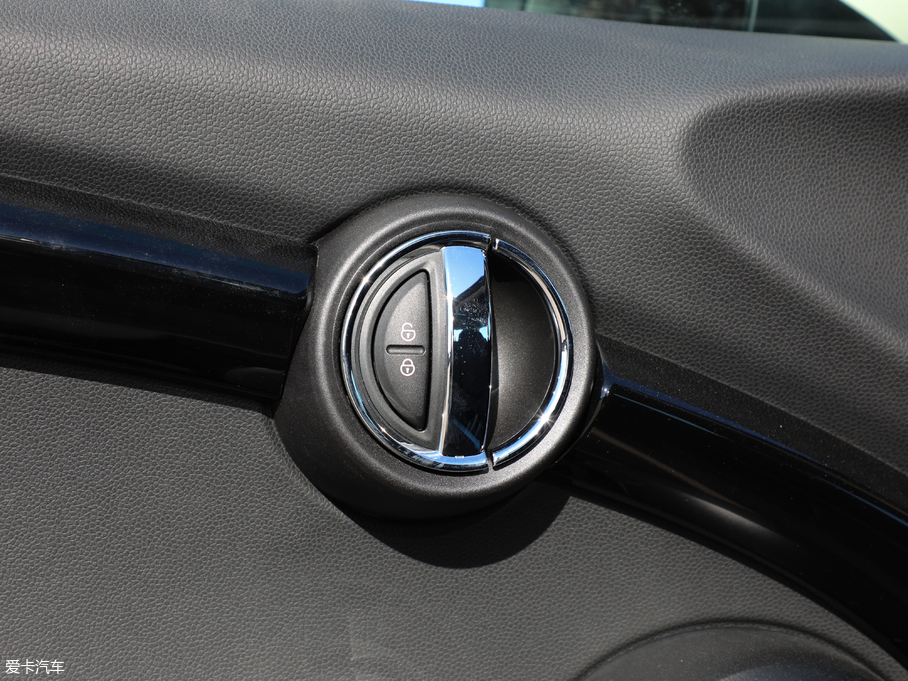 2018MINI T 1.5T ONE PLUS