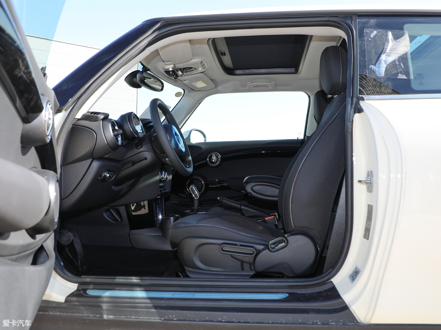 2018MINI T 1.5T ONE PLUS