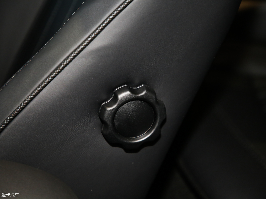 2018MINI T 2.0T COOPER S ˇg