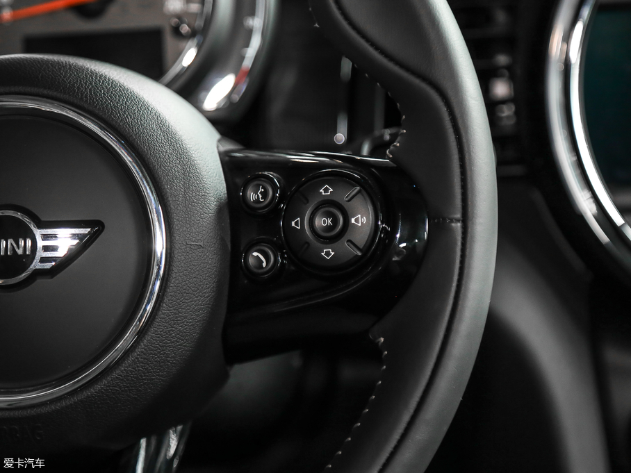 2018MINI T 1.5T COOPER ˇg