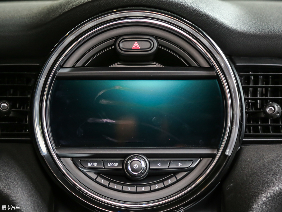 2018MINI T 1.5T COOPER ˇg