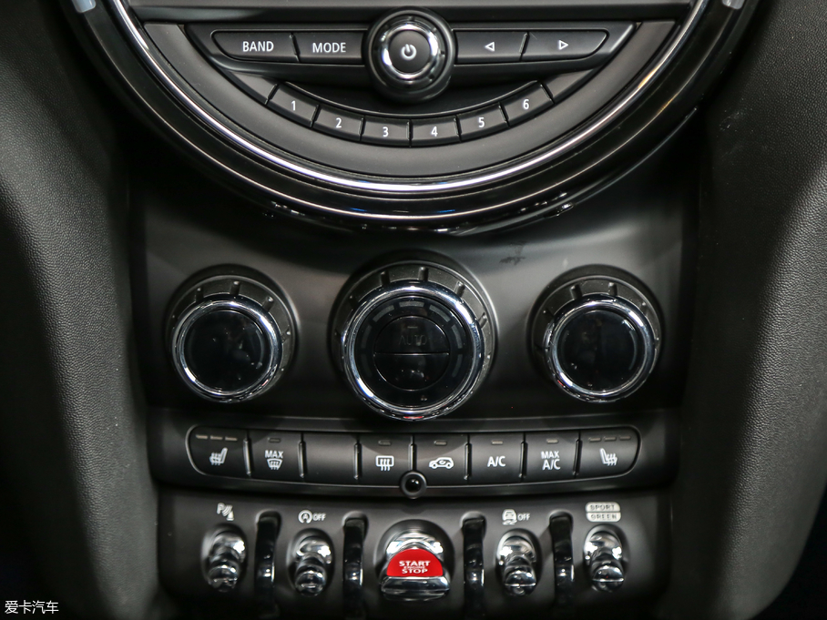 2018MINI T 1.5T COOPER ˇg