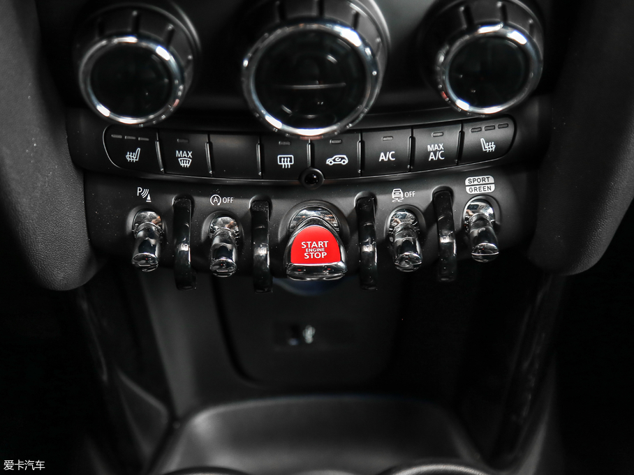 2018MINI T 1.5T COOPER ˇg