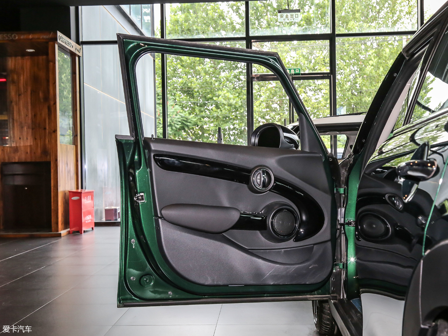 2018MINI T 1.5T COOPER ˇg