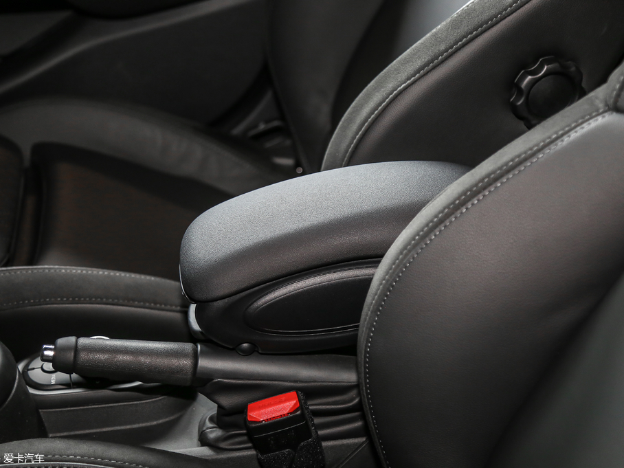 2018MINI T 1.5T COOPER ˇg