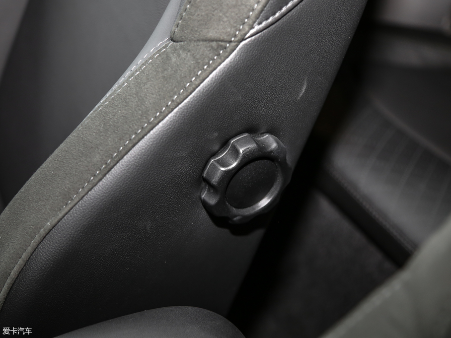 2018MINI T 1.5T COOPER ˇg