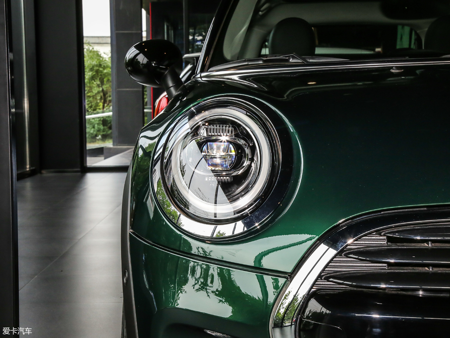 2018MINI T 1.5T COOPER ˇg