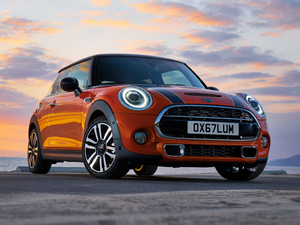 2018COOPER S HARDTOP w^